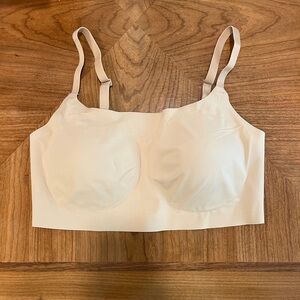 True & Co True Everybody Women’s Adjustable Strap Scoop Neck Bra, Size L, NWOT